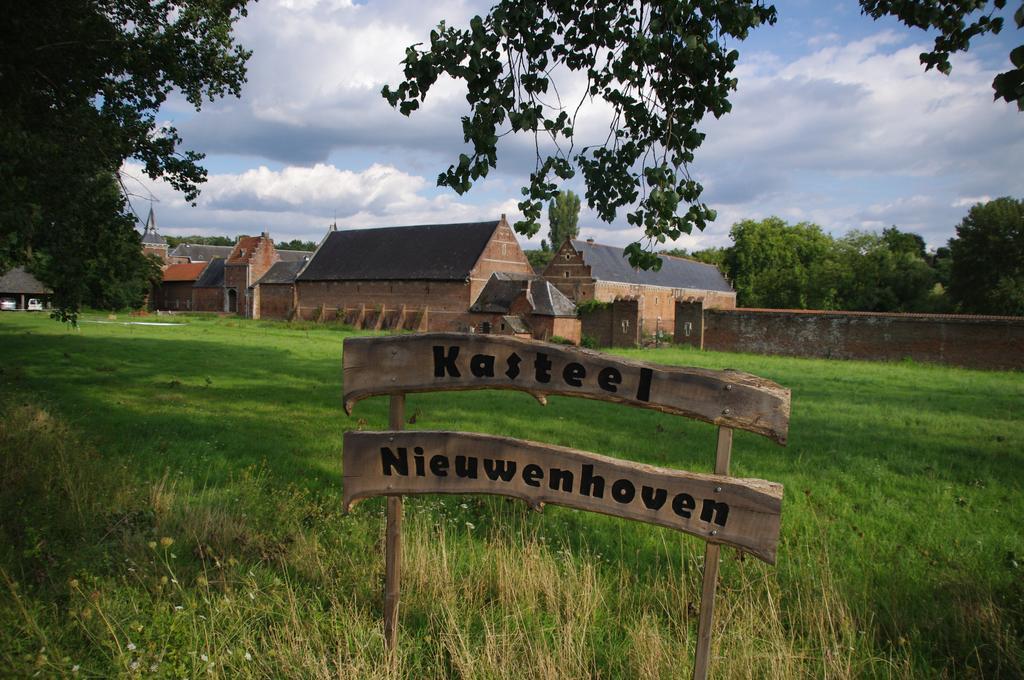 Kasteel Nieuwenhoven Lejlighed Sint-Truiden Eksteriør billede